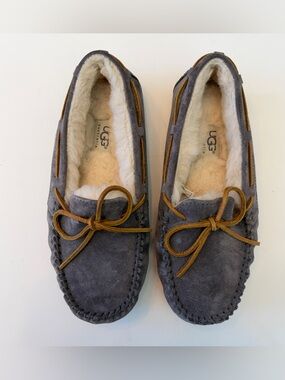 Ugg Dakota Slipper, Size 8